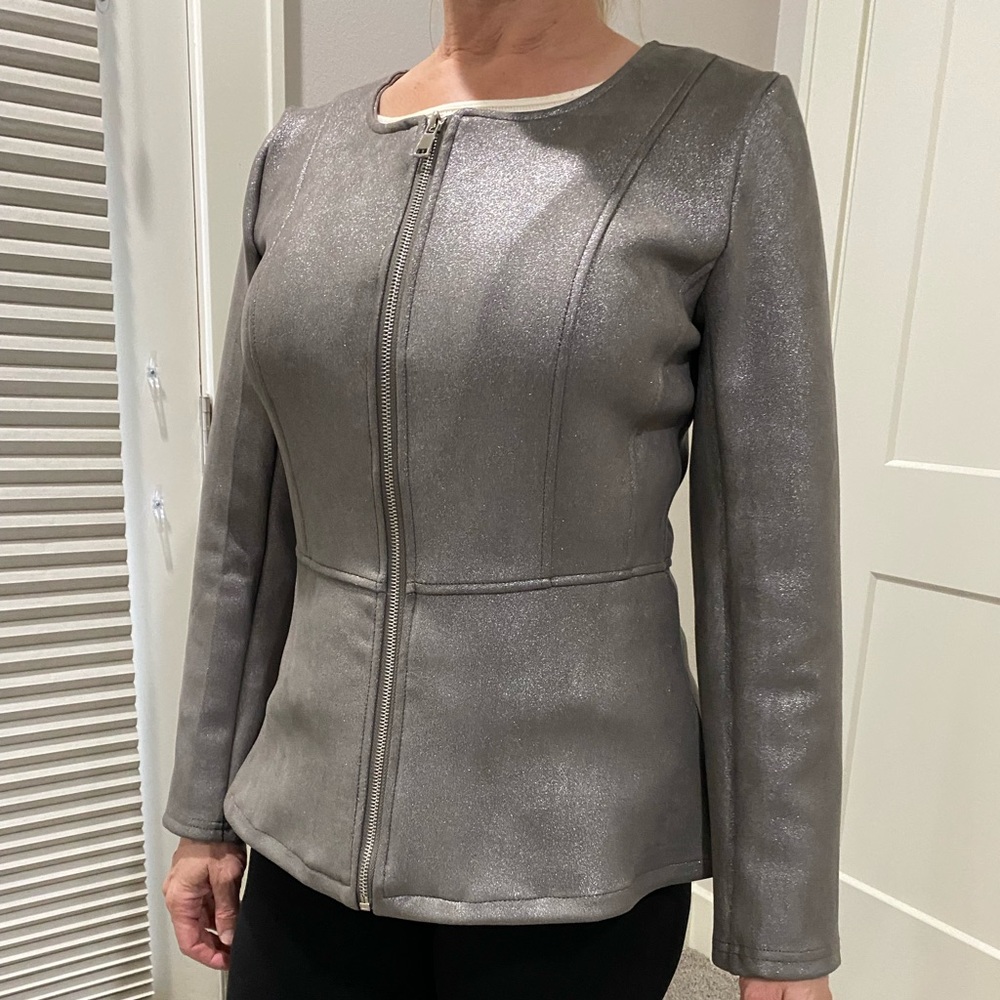 Metallic jacket